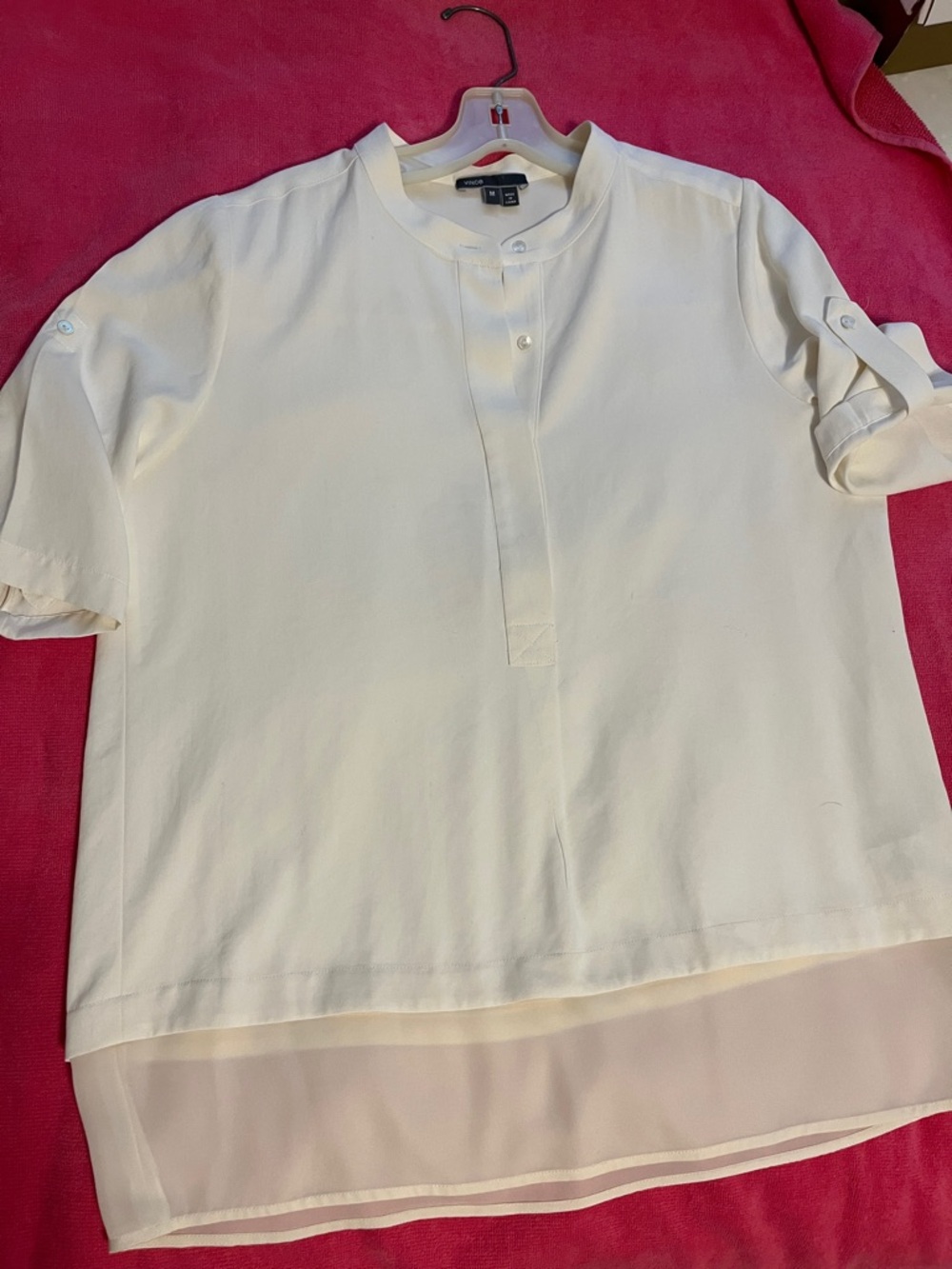 Women’s Vince Cream Casual Button-Down Henley with Sheer Hem M